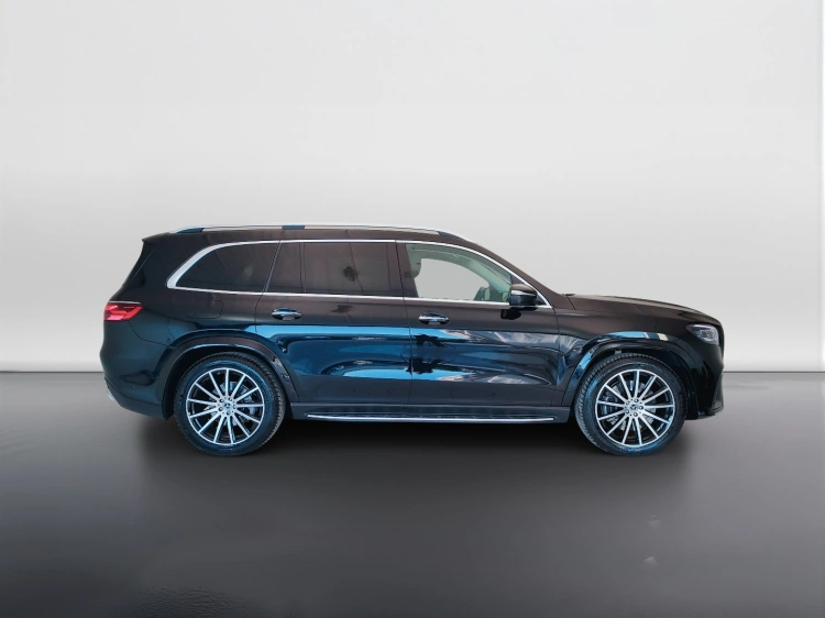 24 - Mercedes-Benz GLS 450 d AMG Line Premium Plus 4matic auto