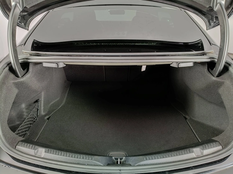 16 - Mercedes-Benz Classe E Coupe 220 d Premium Plus 4matic auto my20