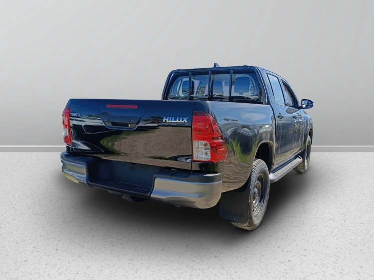 5 - Toyota Professional Hilux HILUX 2.4D A DC 4WD CMF MY24