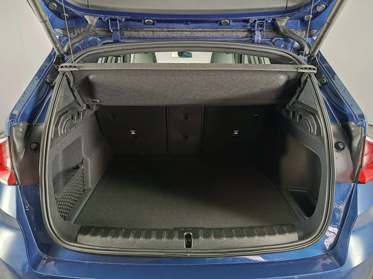 14 - BMW iX1 iX1 edrive 20 X-Line