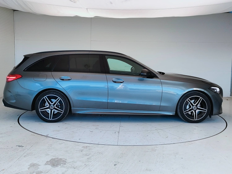 7 - Mercedes-Benz Classe C SW 220 d mhev AMG Line Advanced 197cv auto