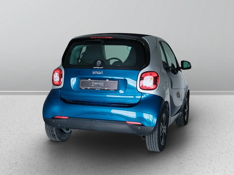 6 - smart fortwo Fortwo eq Passion 4,6kW