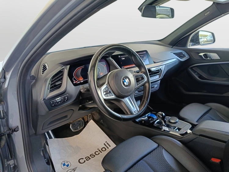 7 - BMW Serie 1 118d Msport auto