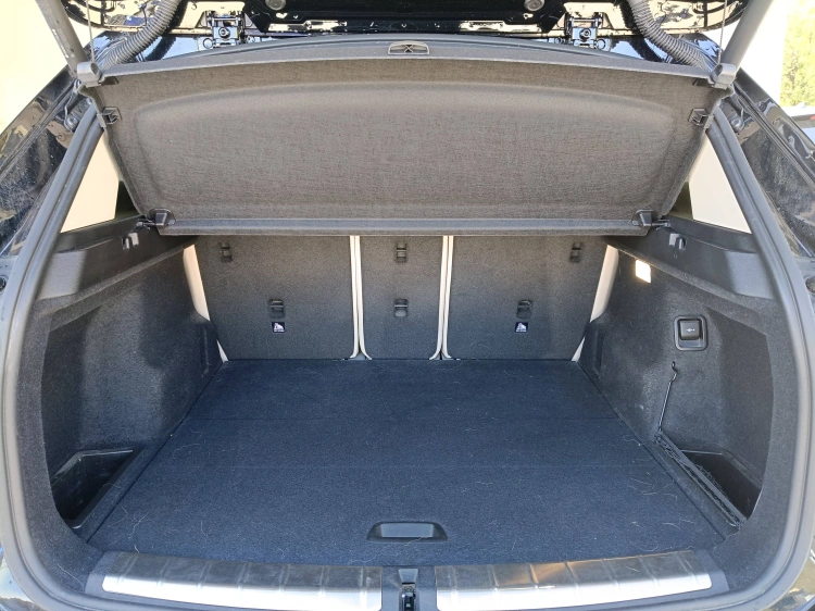 21 - BMW X1 X1 sdrive18d xLine Plus auto