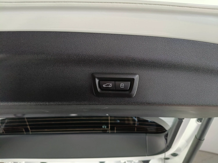 21 - BMW X1 X1 sdrive18d MSport auto