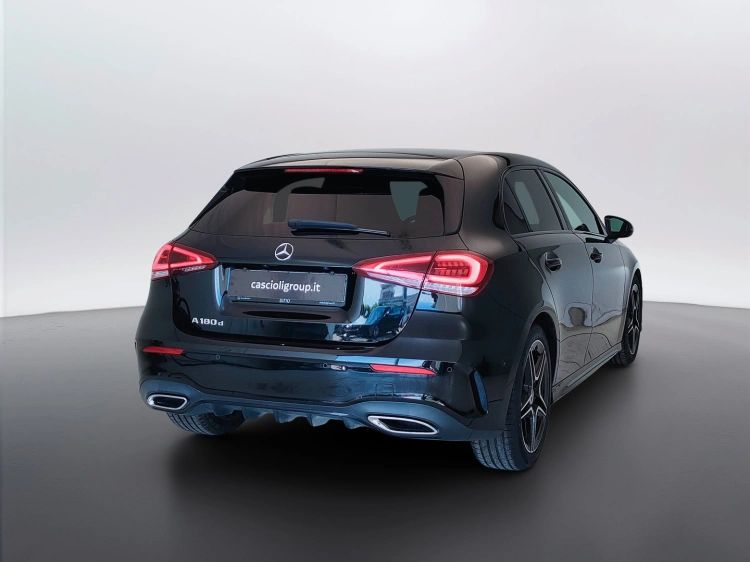 5 - Mercedes-Benz Classe A 180 d Premium auto