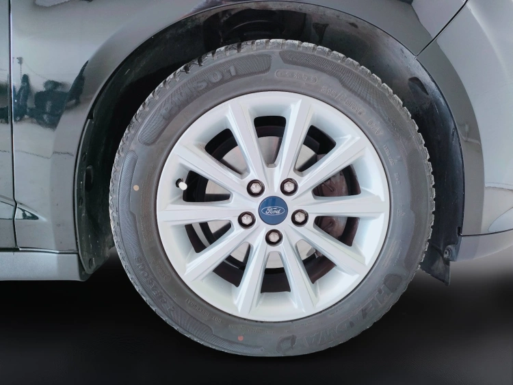 9 - Ford C C-Max 1.5 tdci Titanium s&s 120cv my18.5