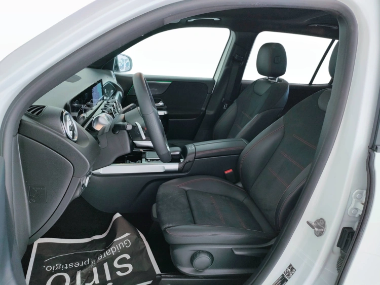 15 - Mercedes-Benz GLB 200 d Premium auto