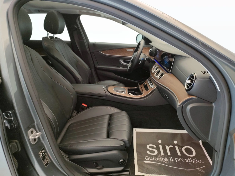 9 - Mercedes-Benz Classe E SW All-Terrain 220 d Premium 4matic auto my20