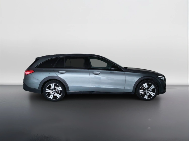 7 - Mercedes-Benz Classe C SW All-Terrain 220 d mhev Premium 4matic 197cv auto