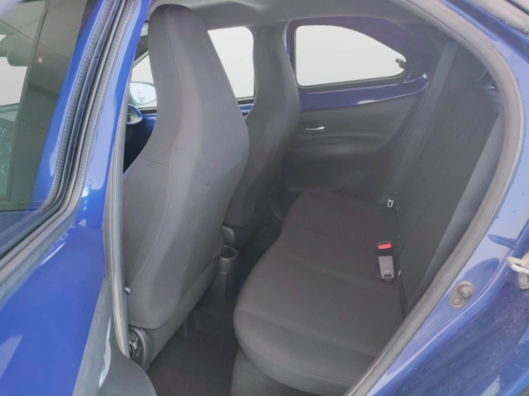 11 - Toyota Aygo X Aygo X 1.0 Trend 72cv