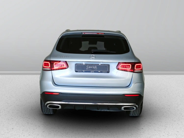4 - Mercedes-Benz GLC 300 de phev (eq-power) Premium 4matic auto