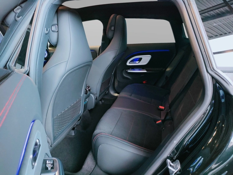 8 - Mercedes-Benz CLA 250+ Shooting Brake con tecnologia EQ