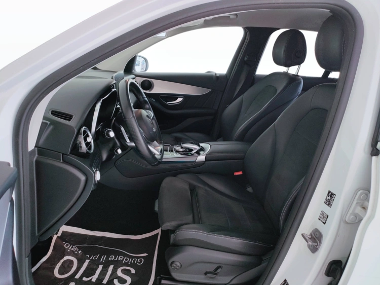 14 - Mercedes-Benz GLC 250 d Premium 4matic auto