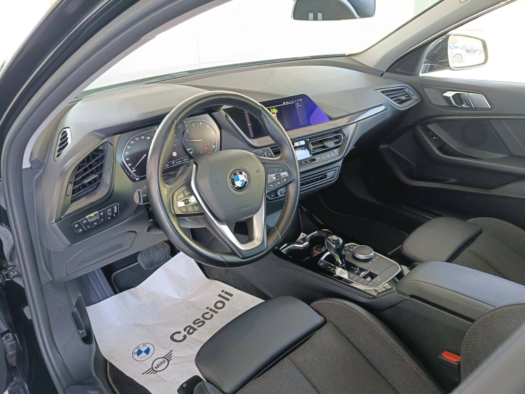 7 - BMW Serie 1 116I SPORT AUTOMATICA