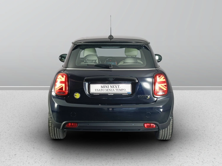 5 - MINI Cooper Mini 3p Cooper SE Classic auto