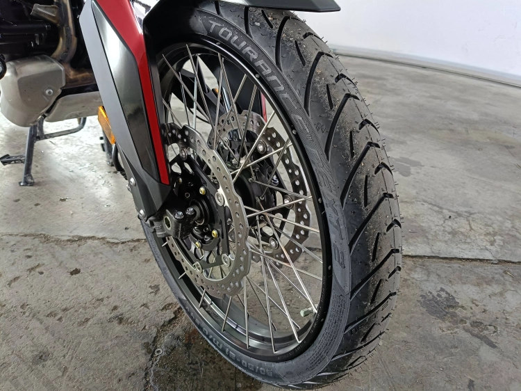 15 - Honda Africa Twin AFRICA TWIN ADVENTURE DCT