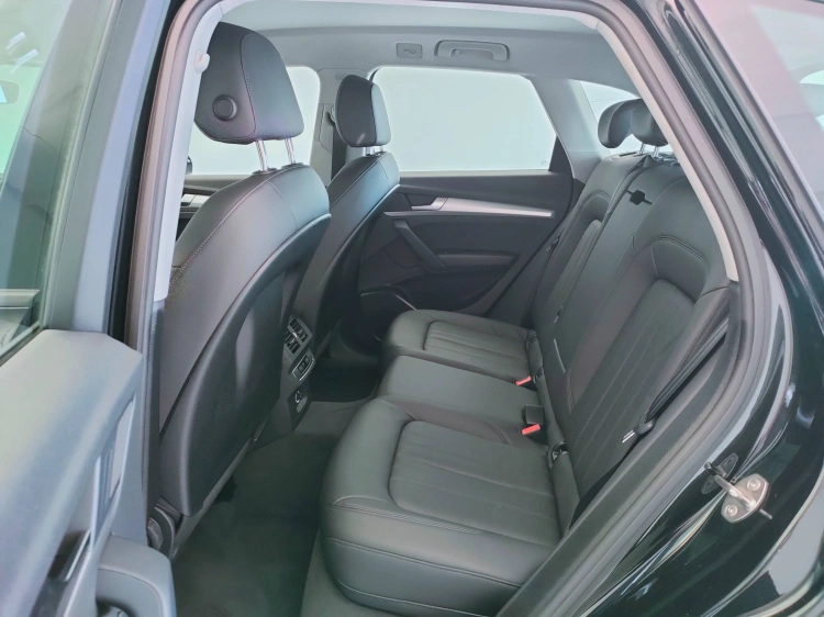 16 - Audi Q5 Q5 40 2.0 tdi mhev Business quattro 204cv s-tronic