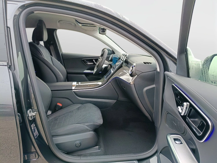 11 - Mercedes-Benz GLC 220 d 4MATIC Coupe