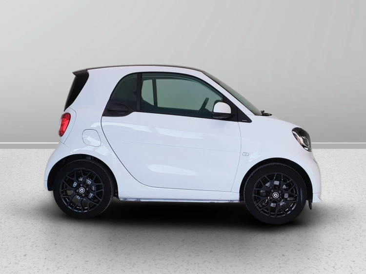 7 - smart fortwo Fortwo 1.0 Superpassion 71cv twinamic