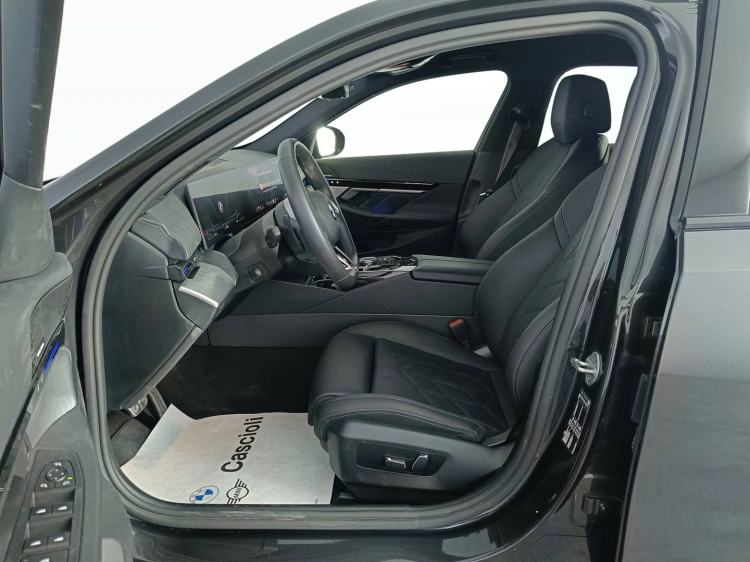 8 - BMW Serie 5 520d 48V sdrive MSport auto