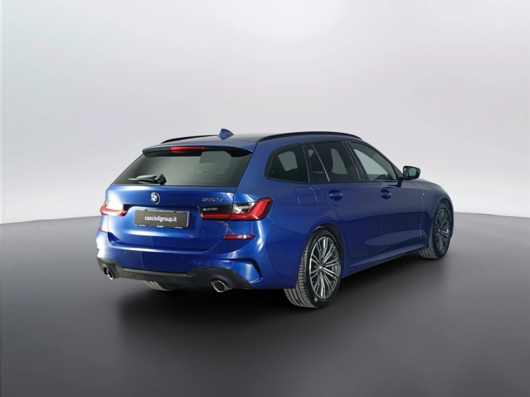 4 - BMW Serie 3 320d Touring Msport