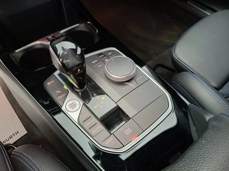 16 - BMW Serie 1 M 135i xdrive auto