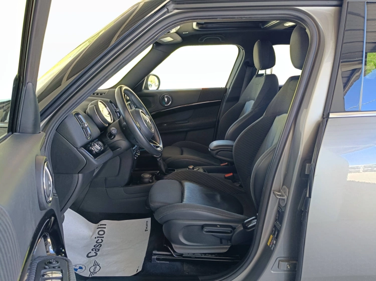 8 - MINI Countryman Mini Countryman 1.5 Cooper SE all4 auto