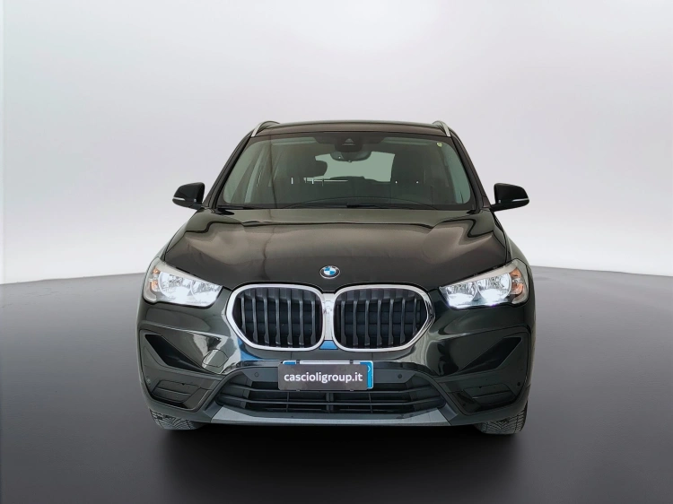 2 - BMW X1 X1 sdrive18d Advantage