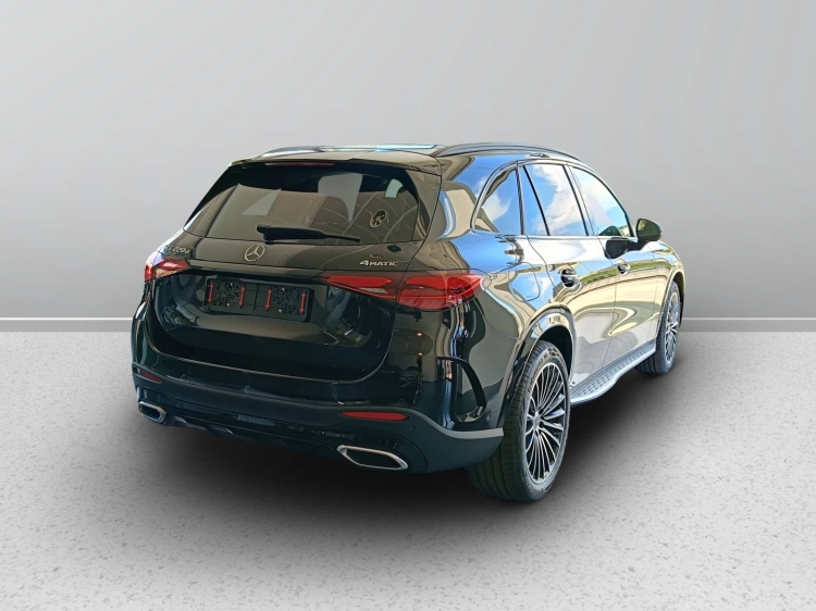 4 - Mercedes-Benz GLC 220 d 4MATIC
