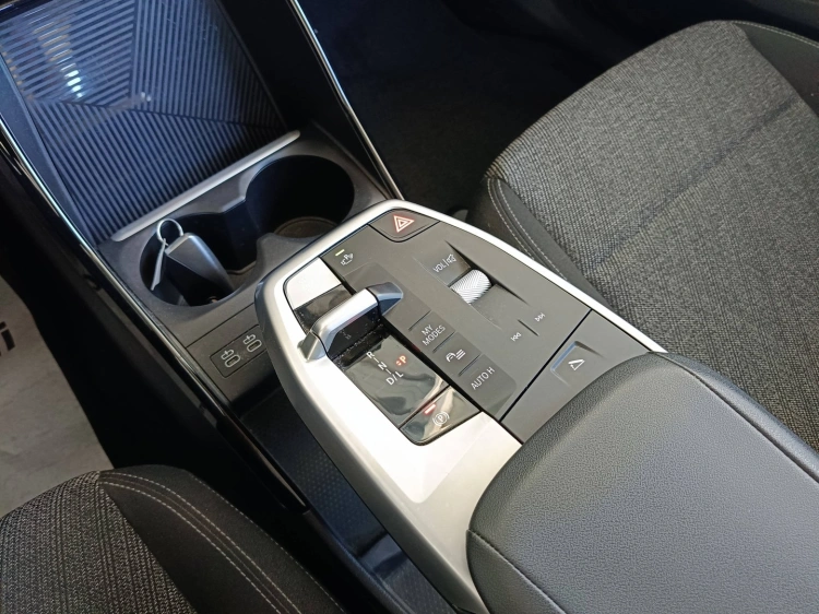 17 - BMW Serie 2 218d Active Tourer auto