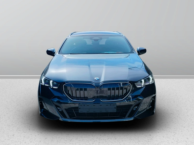 2 - BMW Serie 5 BMW 520d Touring