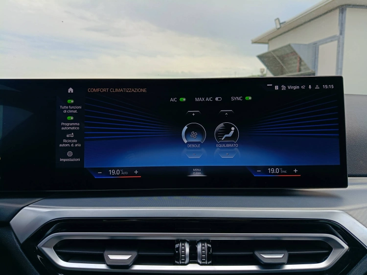 14 - BMW Serie 3 320e Touring MSport auto