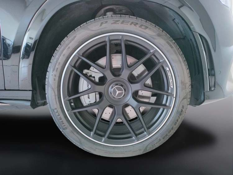 9 - Mercedes AMG GLE GLE 53 mhev (eq-boost) AMG 4matic+ auto