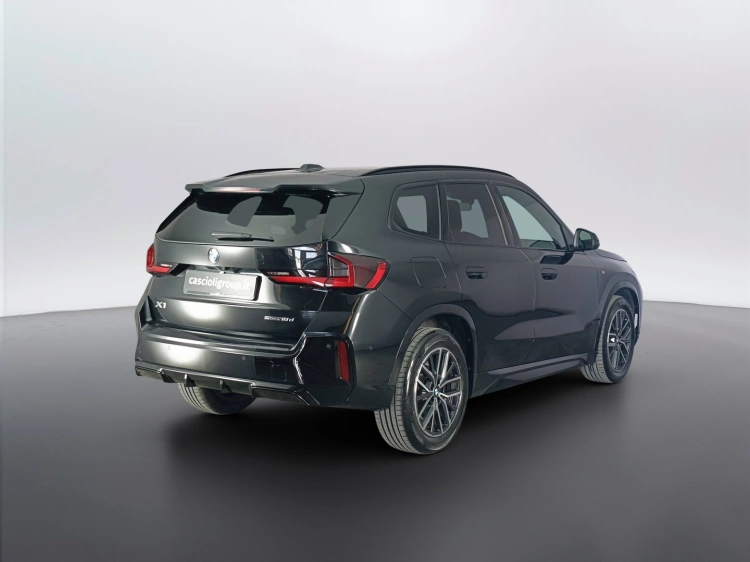 4 - BMW X1 X1 sdrive18d MSport auto