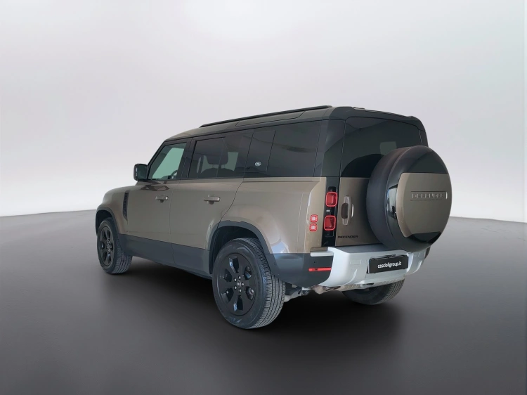 7 - Land rover Defender Defender 110 3.0d i6 mhev SE awd 200cv auto