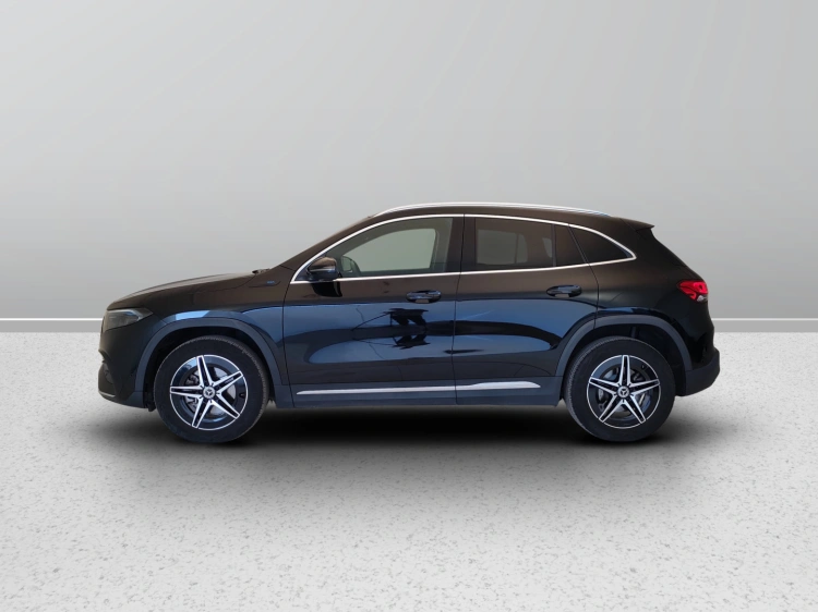 3 - Mercedes-Benz EQA 250 Premium