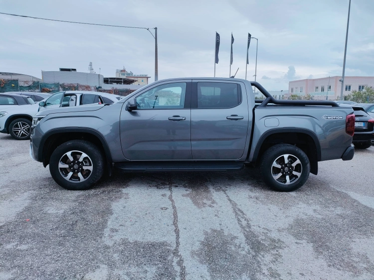 3 - Volkswagen Amarok Amarok 2.0 tdi Life 4motion auto