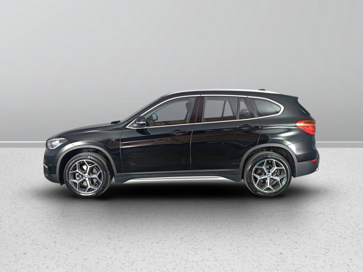 3 - BMW X1 X1 sdrive18d xLine auto my18