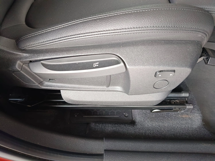 20 - BMW Serie 2 216d Active Tourer Sport auto