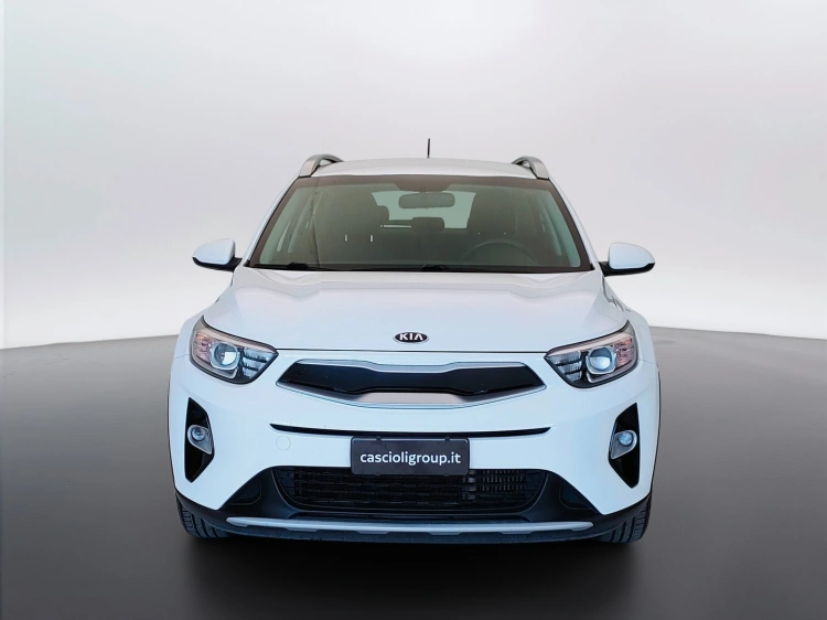 2 - Kia Stonic Stonic 1.6 crdi Urban 110cv