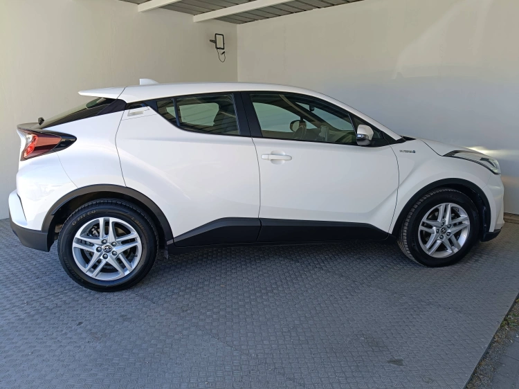 6 - Toyota C-HR C-HR 1.8H ACTIVE MY21