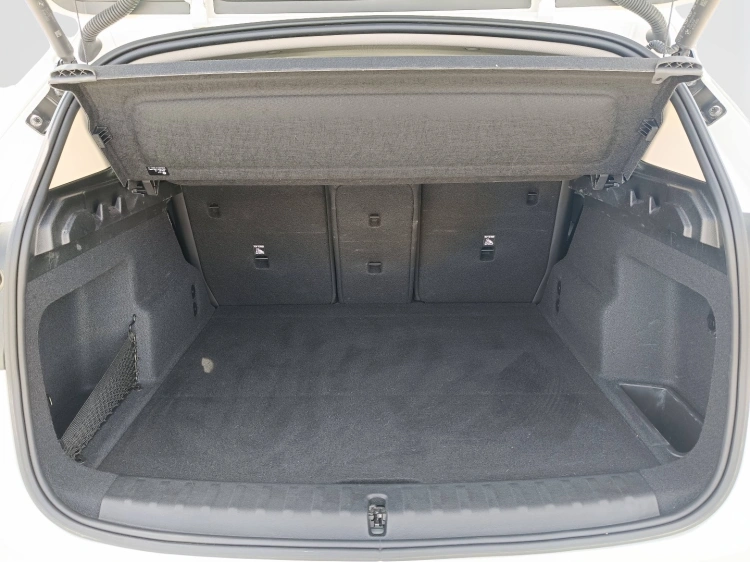 17 - BMW X1 X1 sdrive18d X-Line auto