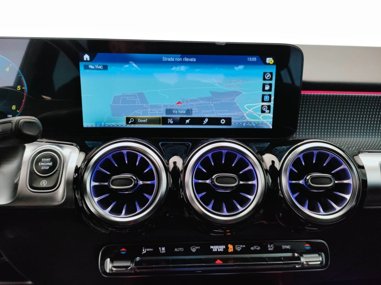 12 - Mercedes-Benz GLB 200 d Sport Plus 4matic auto