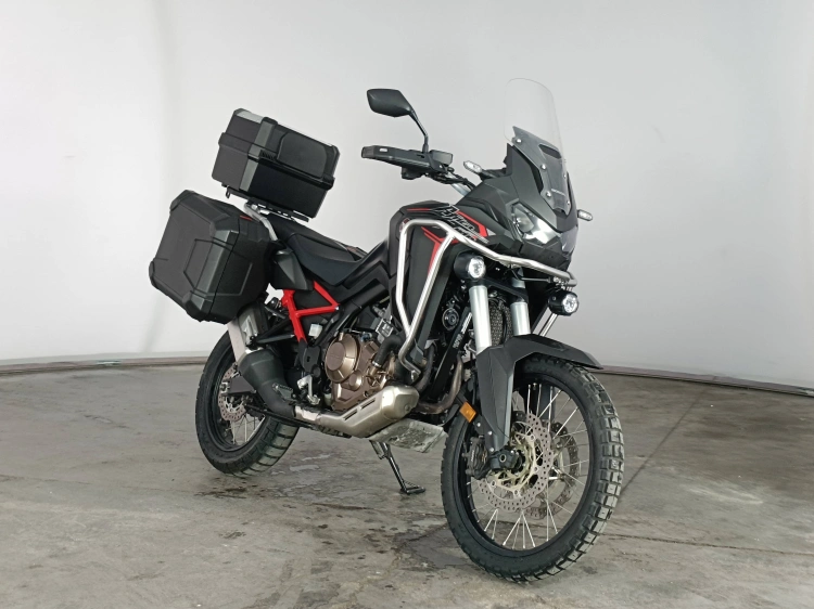 2 - Honda Africa Twin 