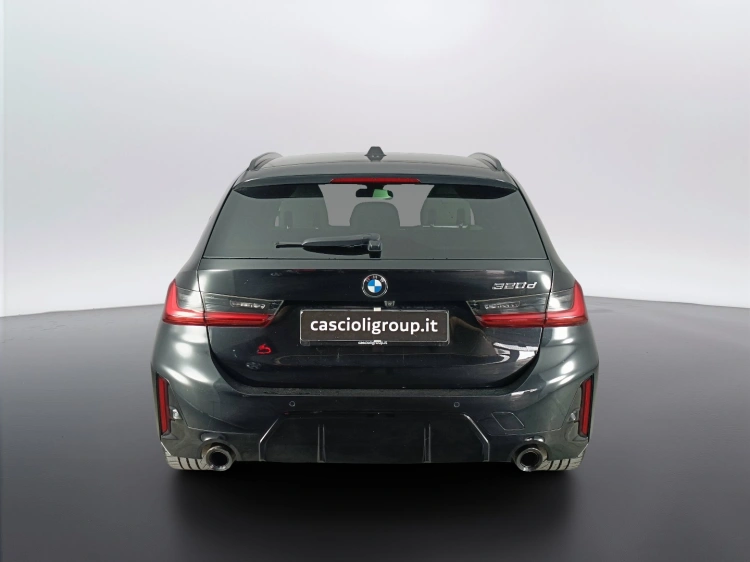 5 - BMW Serie 3 320d Touring mhev 48V MSport auto