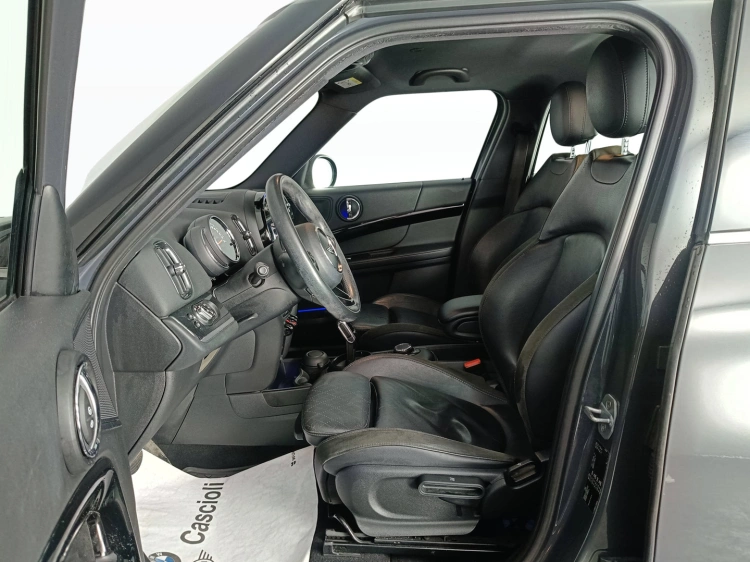 8 - MINI Countryman Mini Countryman 2.0 Cooper SD auto my18