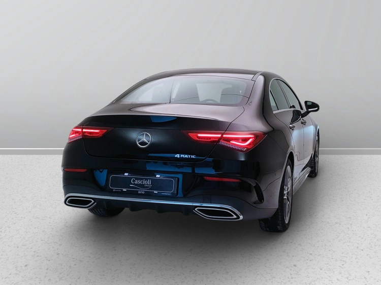 6 - Mercedes-Benz CLA Coupe 200 d Premium 4matic auto