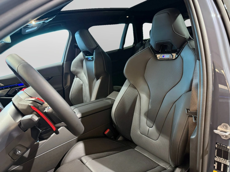 16 - BMW M M5 M5 Touring