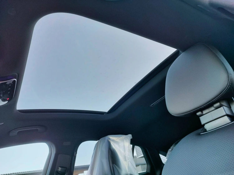 11 - Mercedes-Benz GLC 220 d 4MATIC Coupe